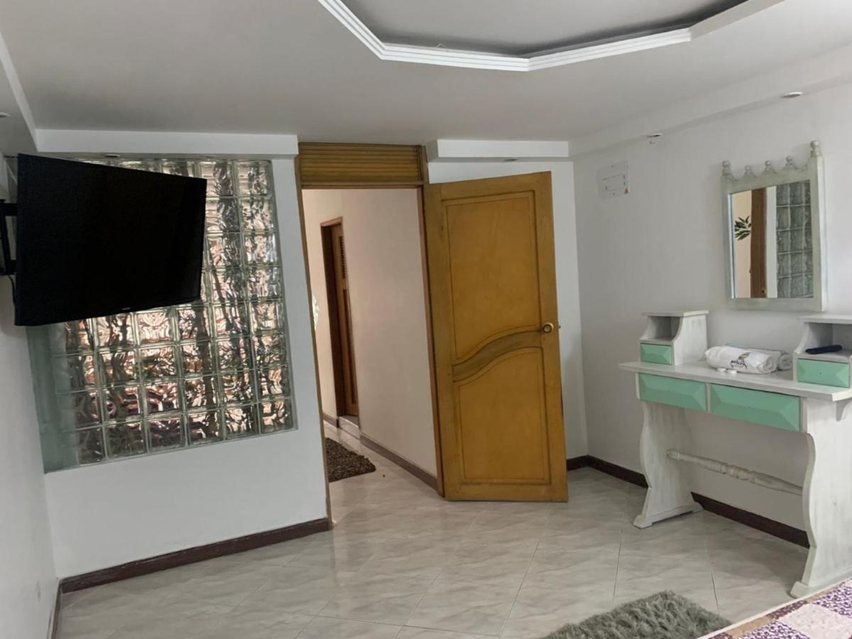 Hotel Alcatraz Yarumal Kültér fotó